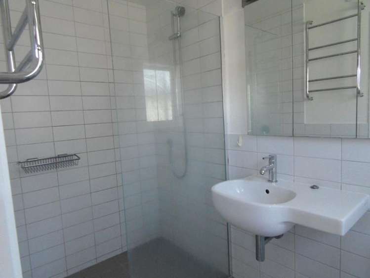 16 Rocklands Avenue Mount Eden_8