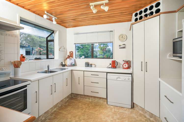 46 Kowhai Street Hamilton Lake_7