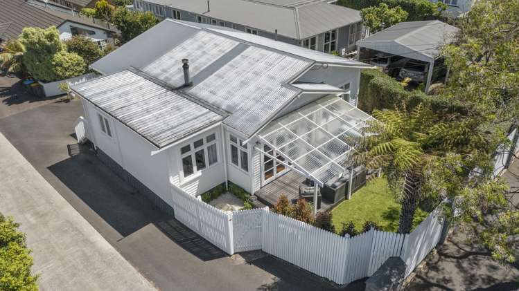104 Owairaka Avenue Mount Albert_3