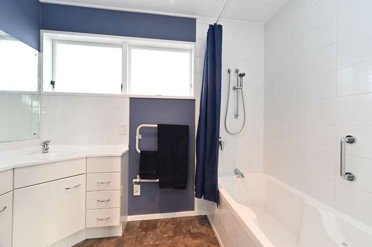 14 Foster Terrace Onekawa_9