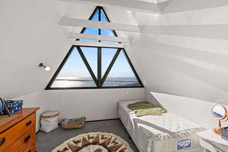 8 Muritai Terrace Mount Pleasant_18