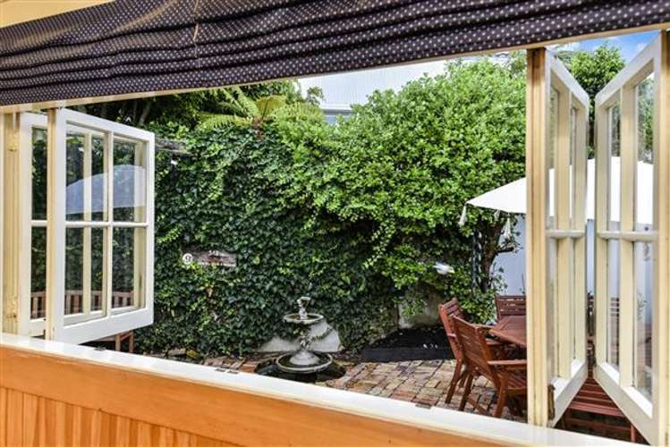 9 Tainui Road Devonport_17