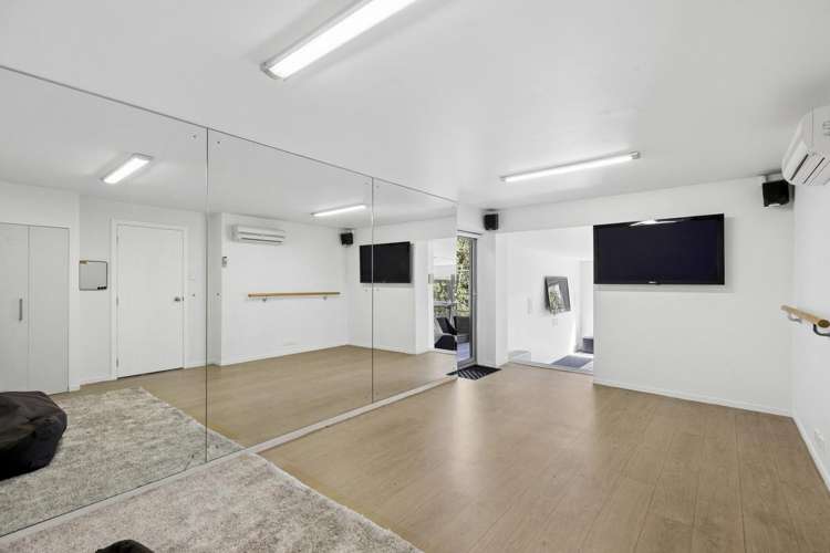 A/8 Doon Street Vauxhall_31