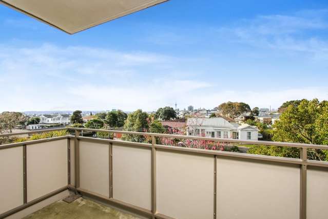 19/44 Esplanade Road Mount Eden_1