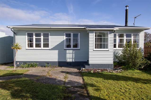 205 Stafford Street Hokitika_2