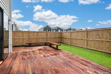 76 Symes Drive_4