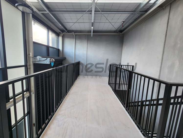 2/28 Harrison Road Mount Wellington_6