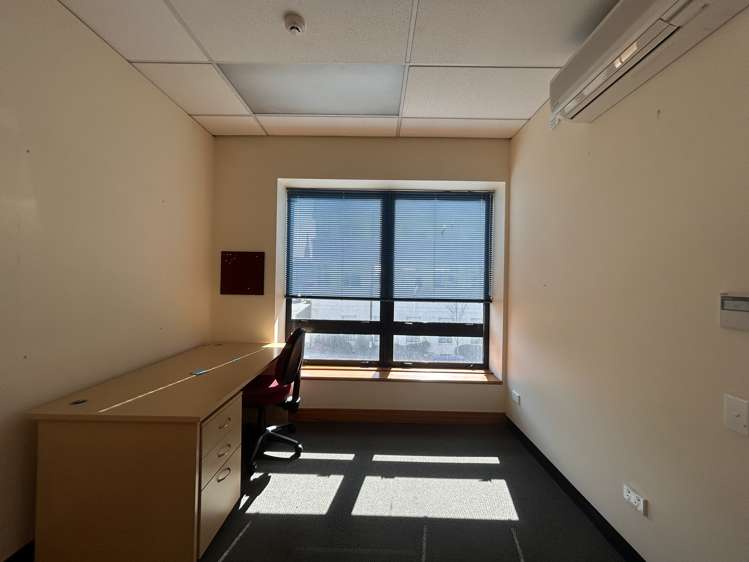 Tenancy 2/55 Hanover Street Dunedin Central_5