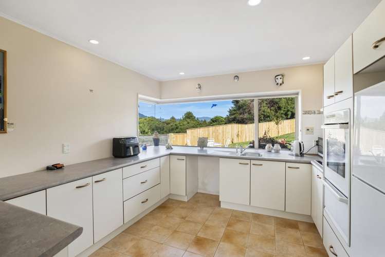 27 Crown Hill Paraparaumu_5