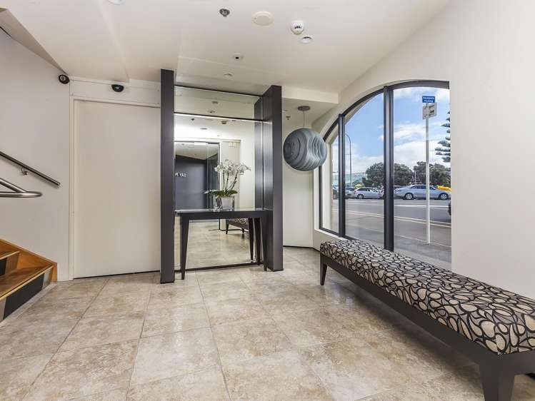 3b/172 Oriental Parade Oriental Bay_2