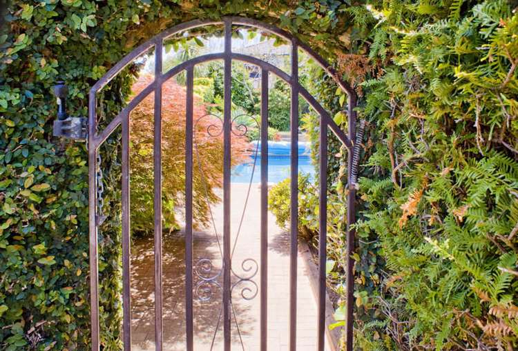 9 Seymour Road Mellons Bay_11