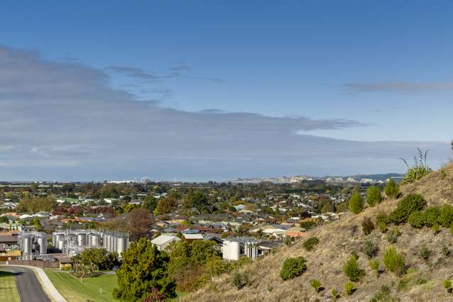 Tantalising on Tironui