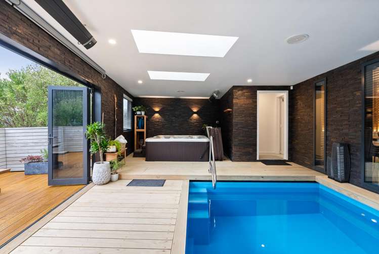 5 Riroriro Close Crofton Downs_22