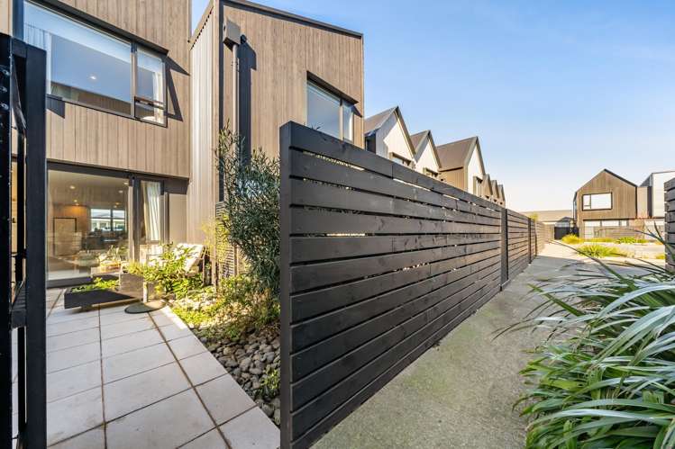 19b Cuba Street Petone_20