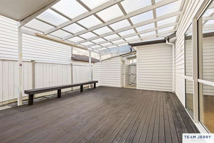 233 Murphys Road Flat Bush_22