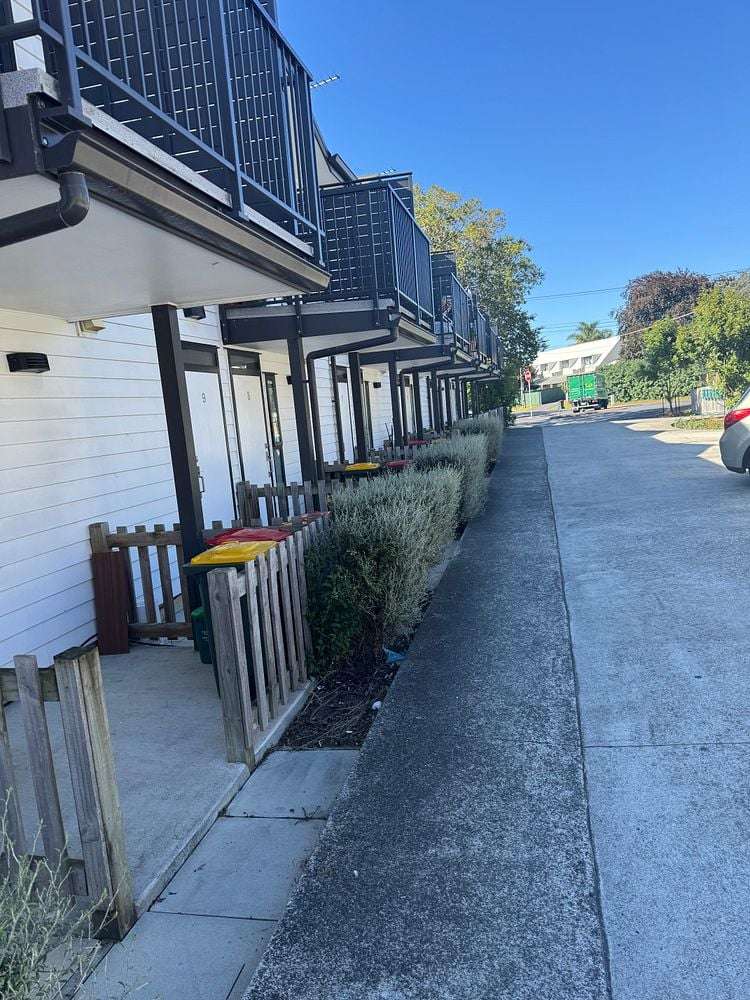 8/84 Avenue Road_0