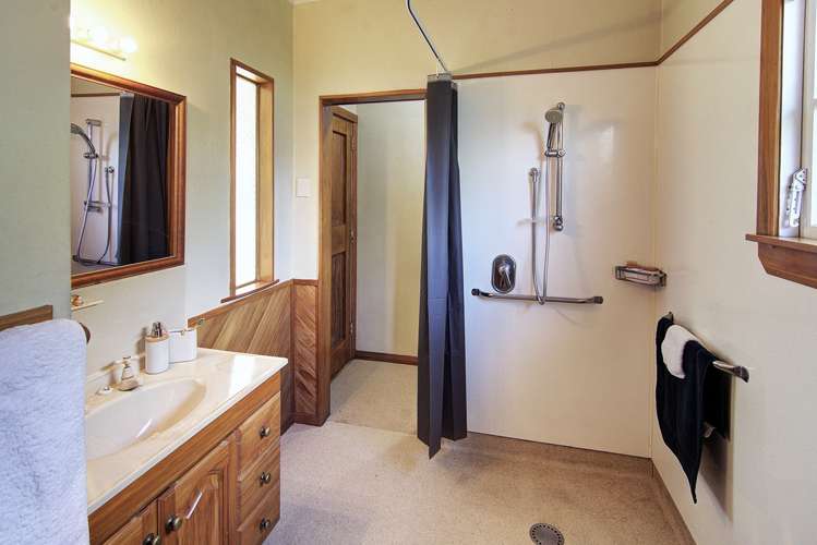 6 Lansdowne Crescent Masterton_13