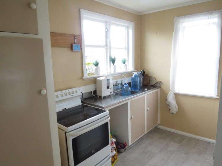 2 Duke Street Pahiatua_2