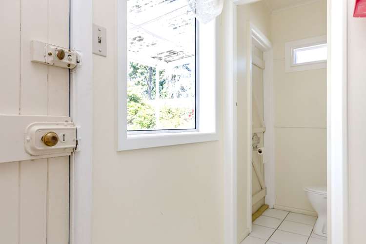 10 Rawhira Road Waitetoko_21