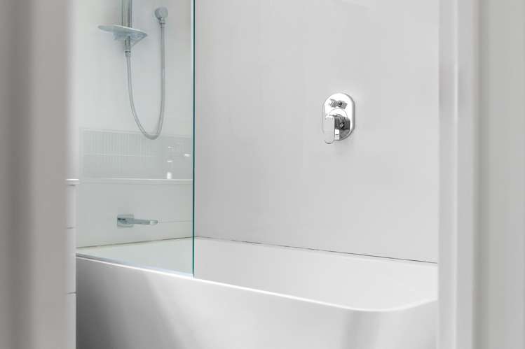 2/4 Elizabeth Street Tauhara_18