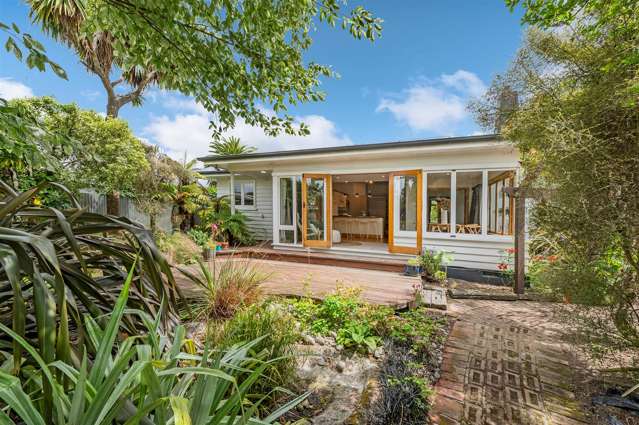 8 Philpotts Road Mairehau_3