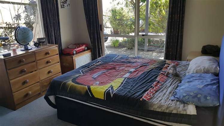 75a The Ridgeway Stoke_1