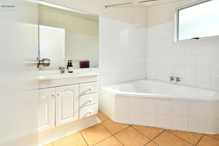 810 Kingseat Road Kingseat_6