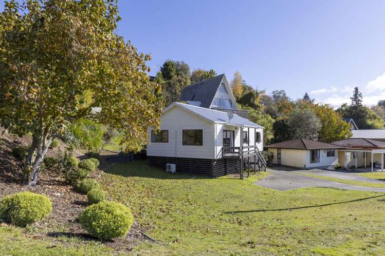 18 Motutahae Street Taupo_2