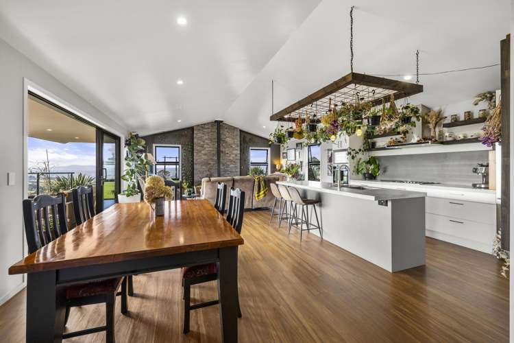 412 Pekanui Road Puketotara_28