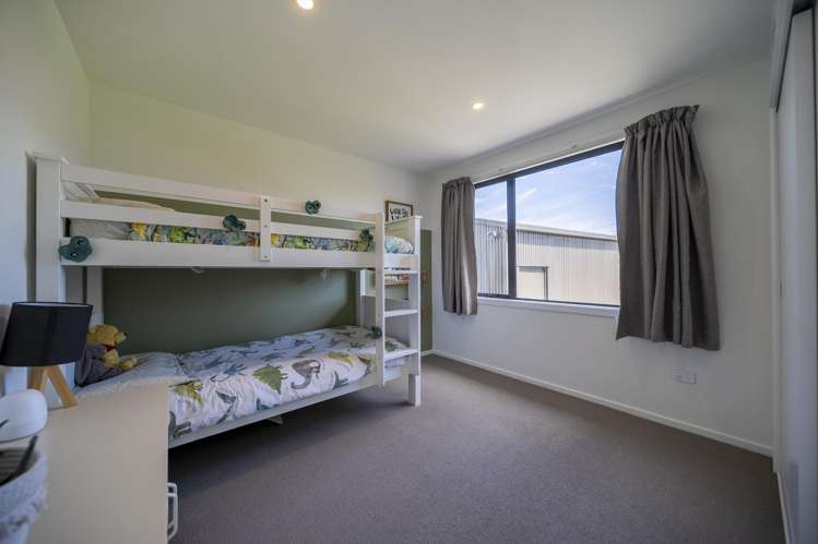 52 Takitimu Avenue Te Anau_19