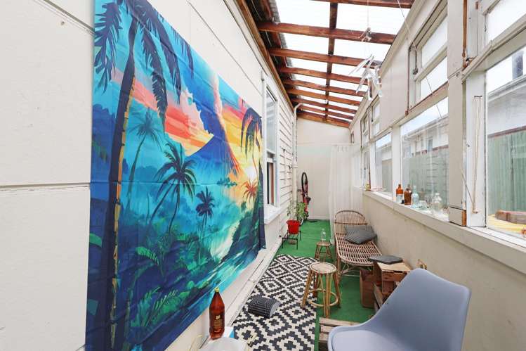 35 Queens Drive Richmond_17