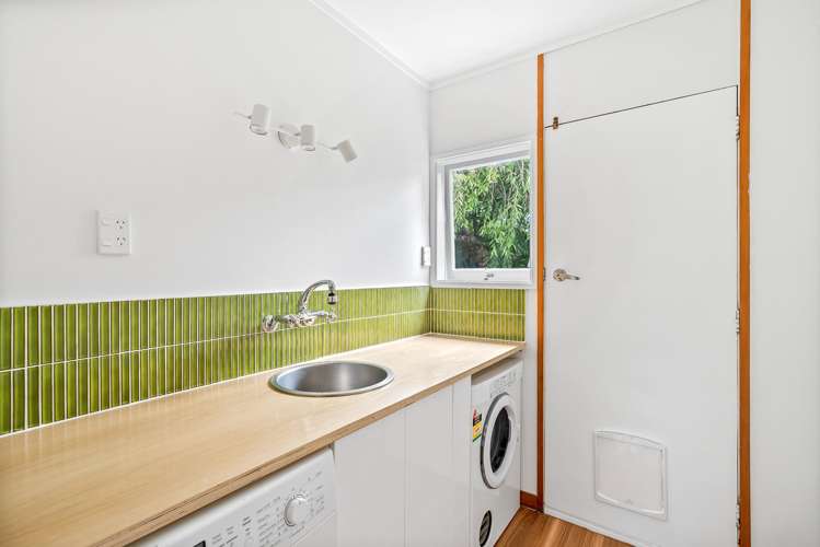 13 Sierra Avenue Te Kamo_15