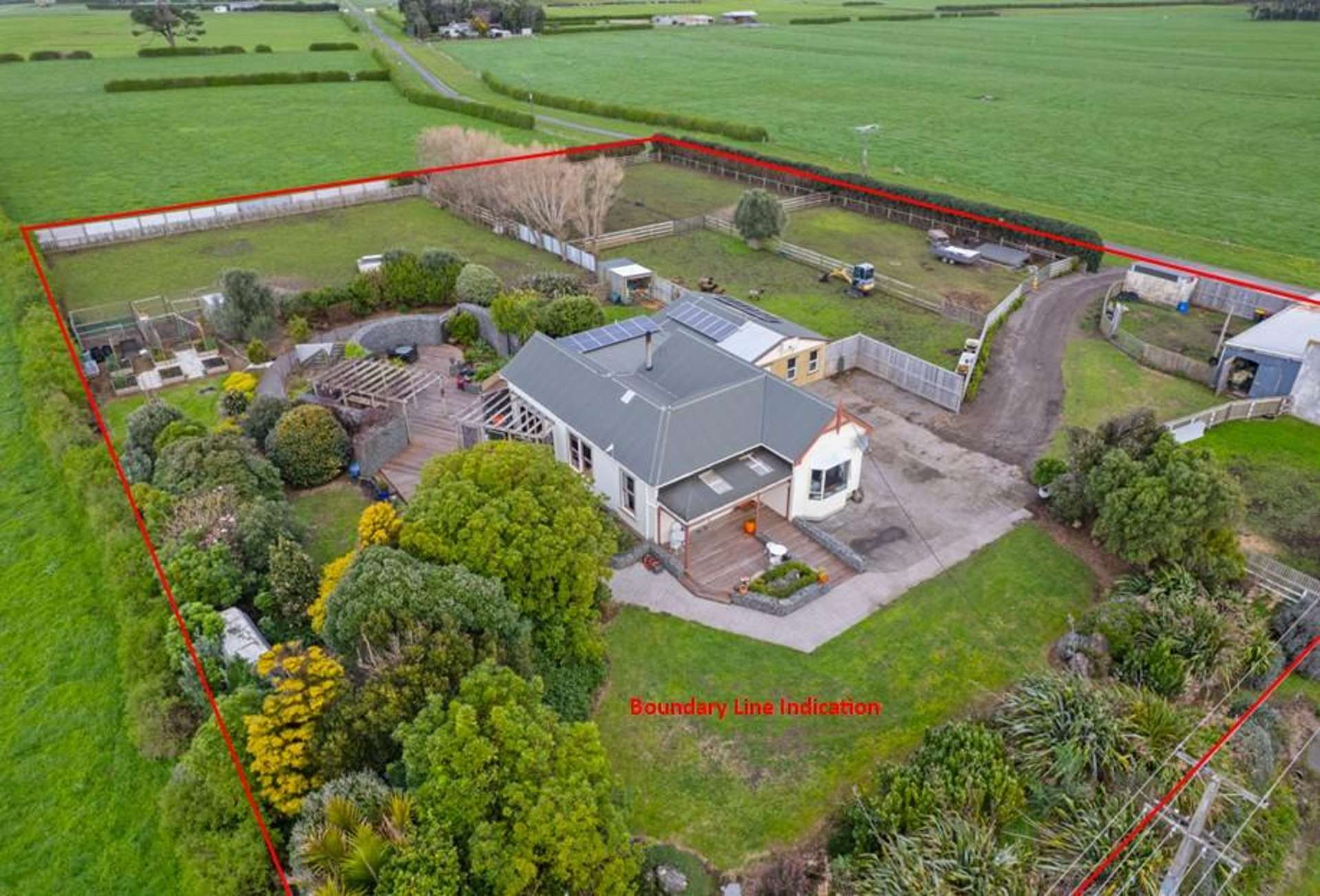 2071 South Road Otakeho_0