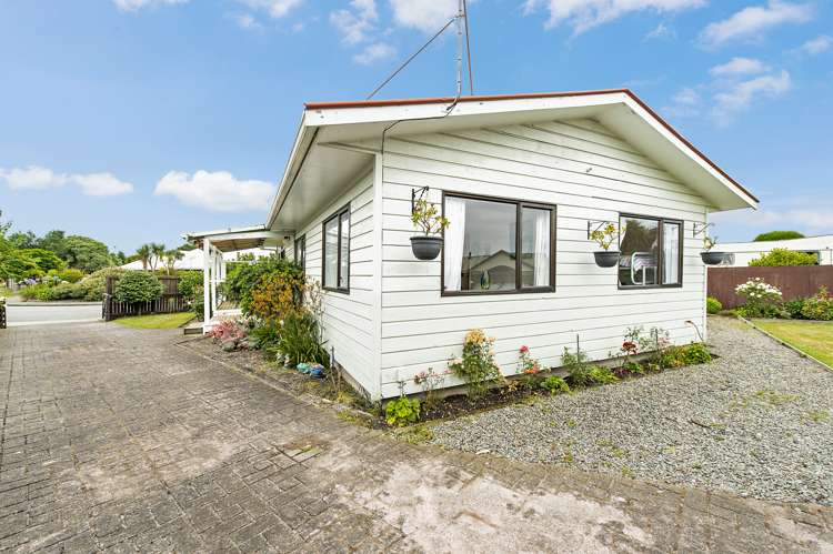 22 Seadown Crescent Amberley_24