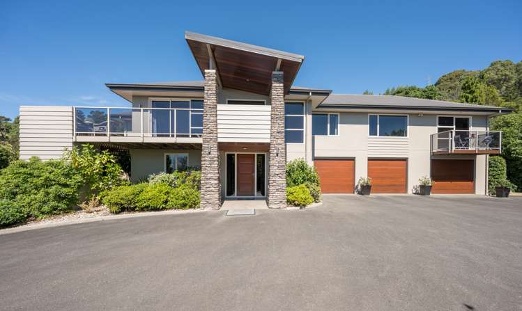 28 Ballard Drive Stoke_1