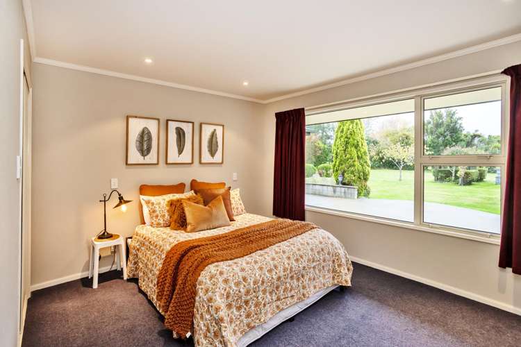 22 Raeburn Avenue Otatara_18