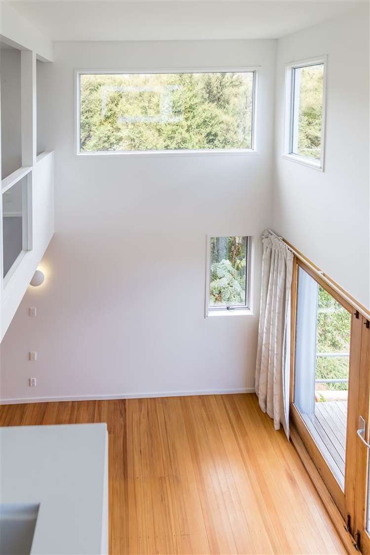 27 Settlers Hill Akaroa_14