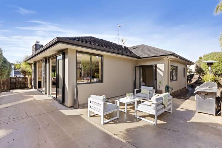 10 Mazuran Place Flat Bush_20