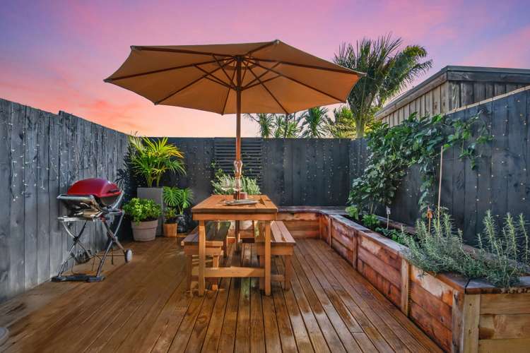 61 Ivy Nola Way Henderson_12