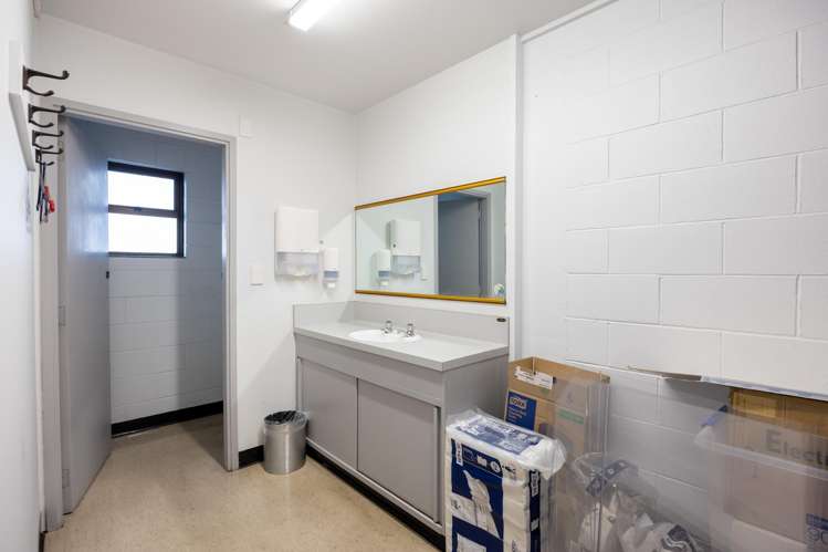 165-169 High Street Motueka_24