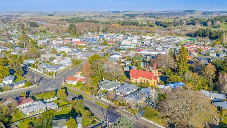 13B Church Street Waipawa_14