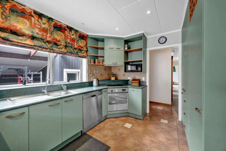 5 Climie Crescent Hawera_6