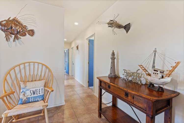 43 Longbeach Drive Castlecliff_12