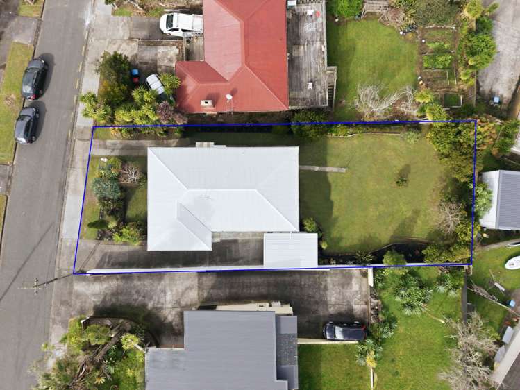 27 Hillview Avenue New Windsor_21