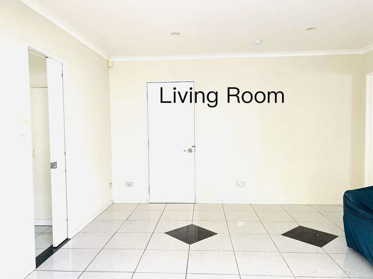 102 Middlefield Drive Flat Bush_2