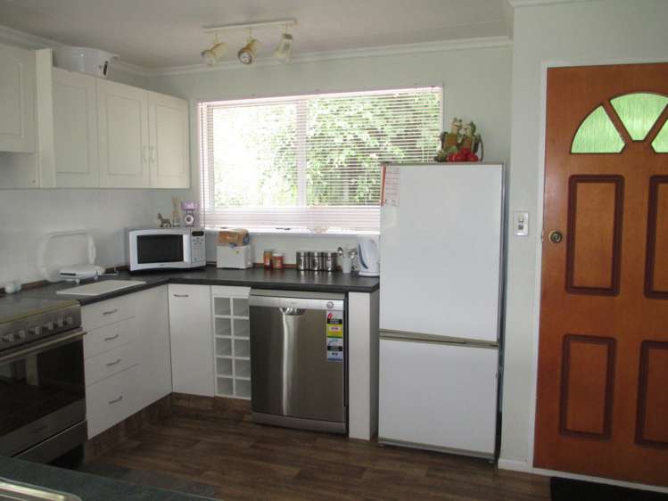 36 Golfers Drive Balclutha_6