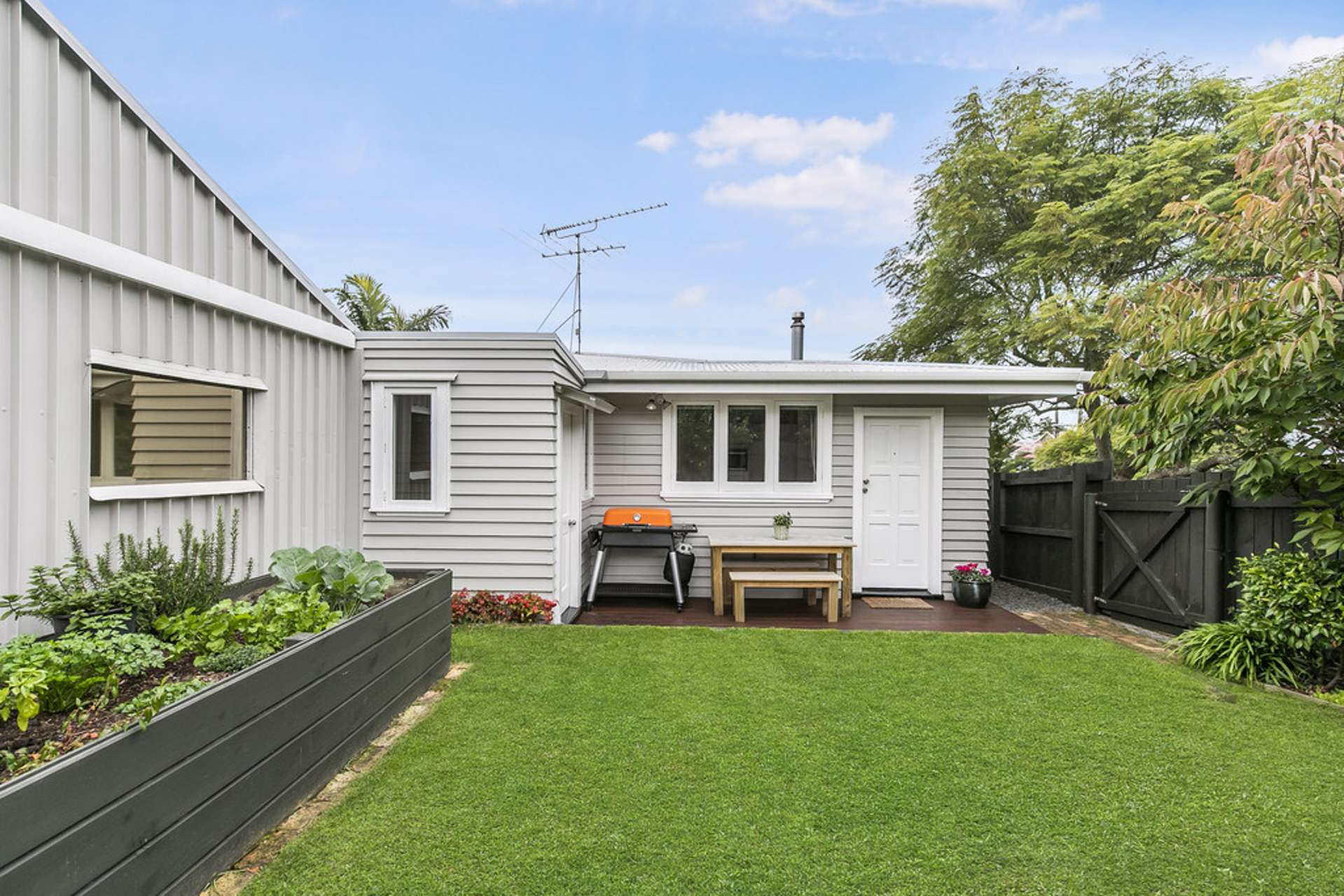 1 Harbour View Terrace Onehunga_0