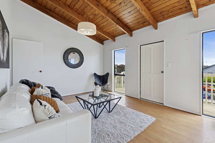 2/48 Barbados Drive Unsworth Heights_5