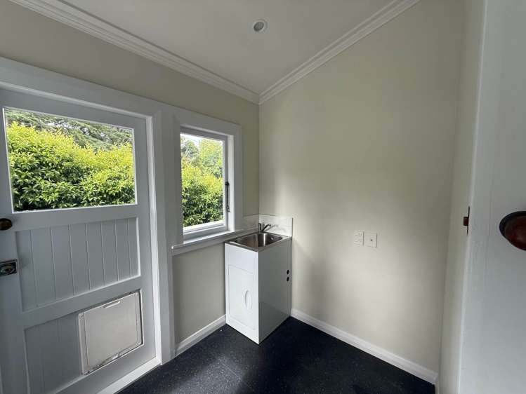 20F Roseberry Avenue Birkenhead_8