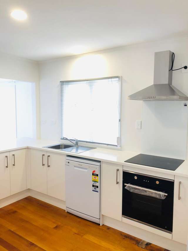 2/39a Clonbern Road Remuera_1